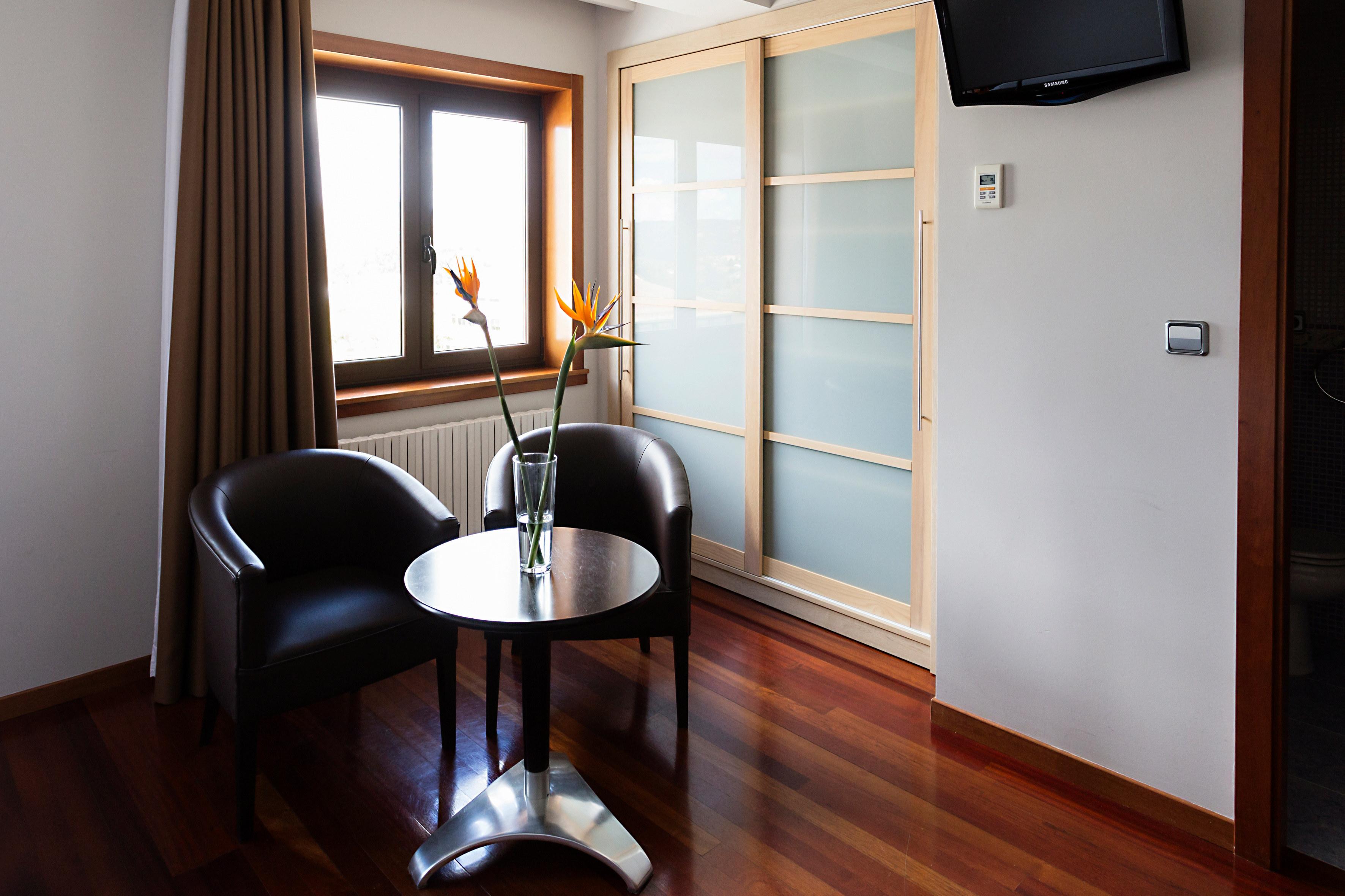 Hotel Valencia Ferrol Buitenkant foto