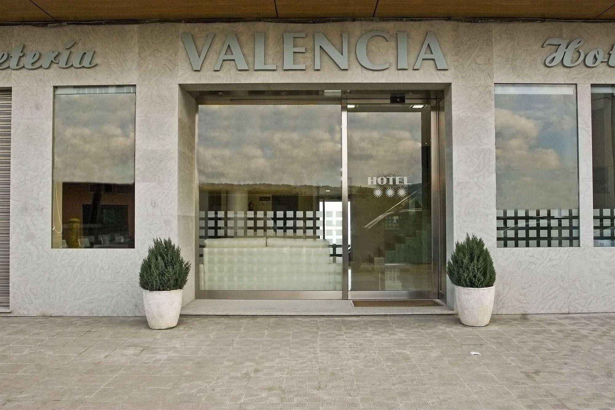 Hotel Valencia Ferrol Buitenkant foto